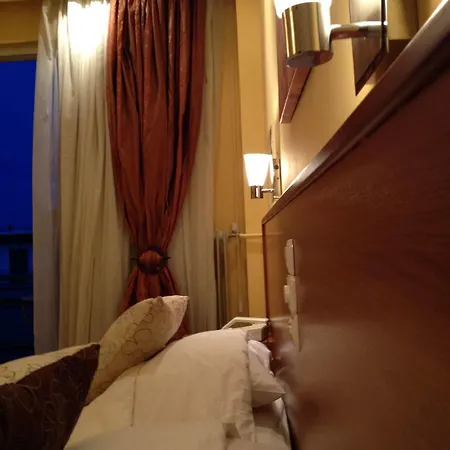 Souris Hotell Roviai